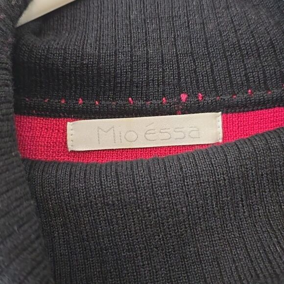 Vintage mio essa turtleneck sweater  size small.  ( see measurements) - Picture 4 of 10